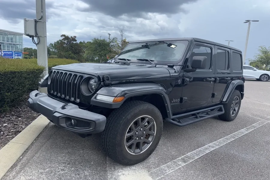 dyyt8gr64wuvunpmsrej 